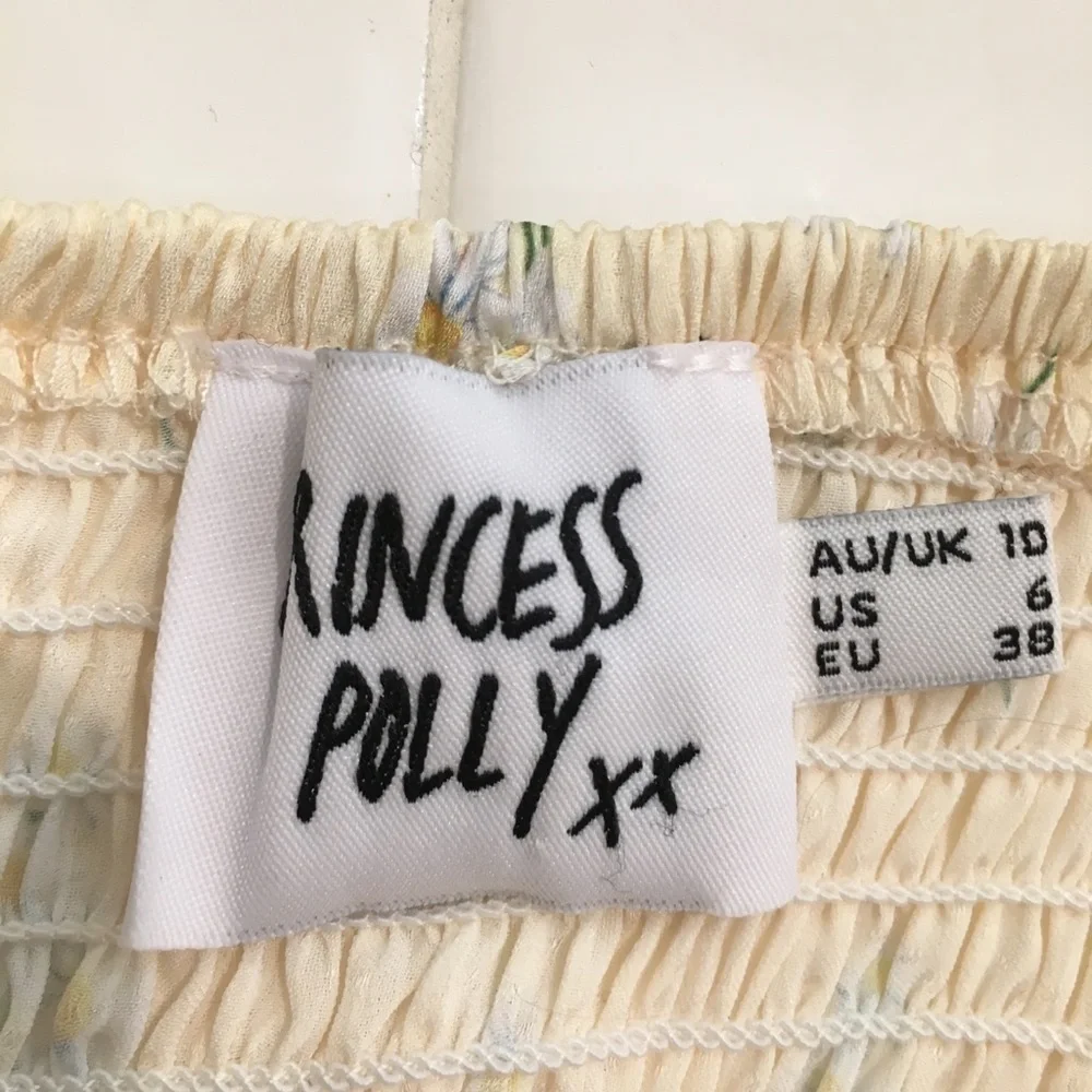 Princess Polly ALLYSON TOP YELLOW - Picture 12 of 15